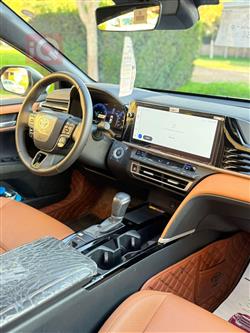 تۆیۆتا کامری